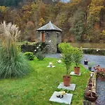 La Ferme De La Semois Au Bord De L'eau 7 *