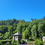 La Ferme De La Semois Au Bord De L'eau 7 Casa de Férias *