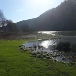 Сasa de vacaciones La Ferme De La Semois Au Bord De L'eau 7