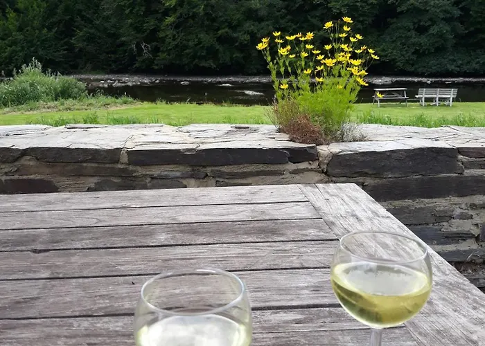 Vakantiehuis La Ferme De La Semois Au Bord De L'eau 7 Laviot